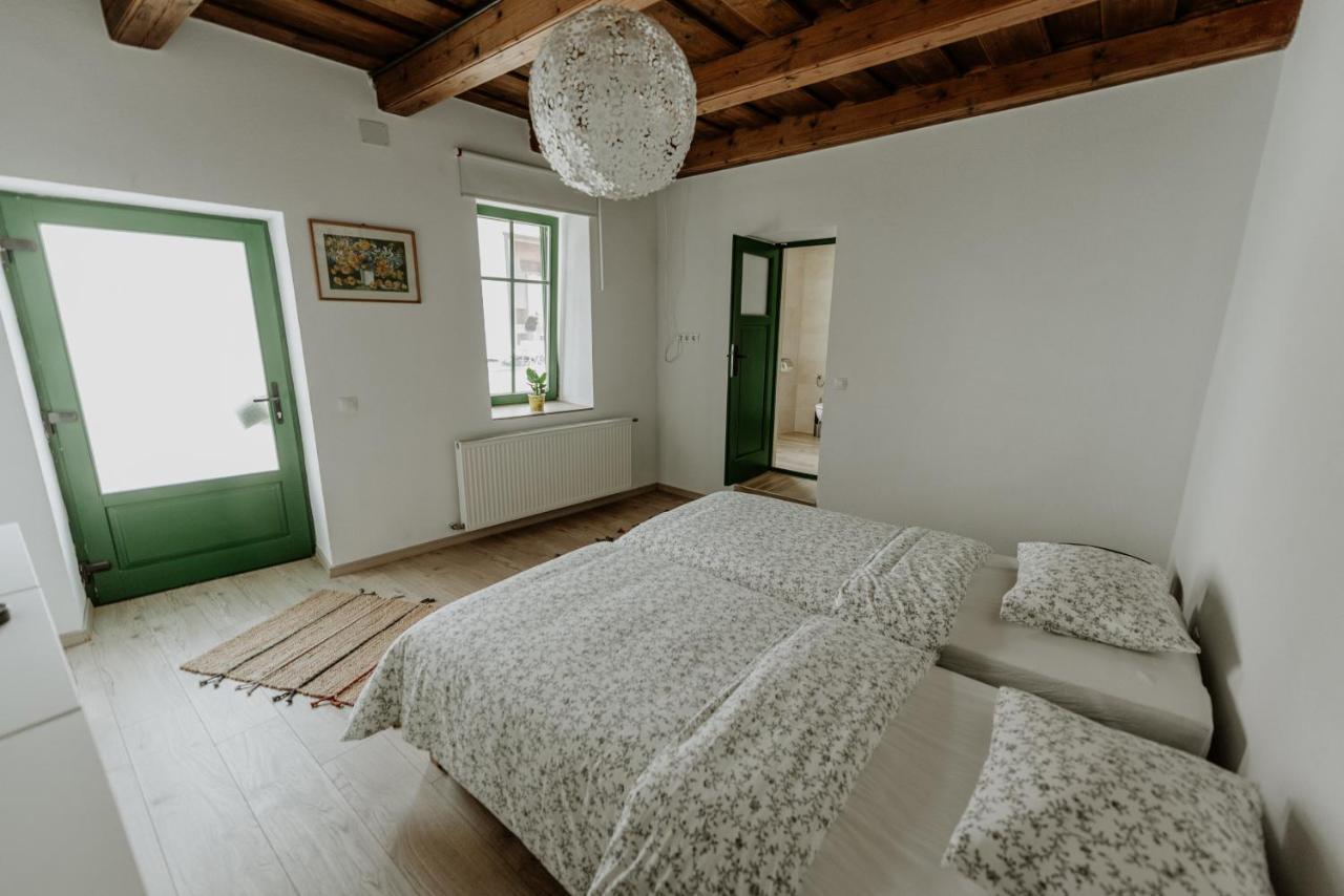 לינה וארוחת בוקר רימטאה Casa Botar Vendeghaz מראה חיצוני תמונה