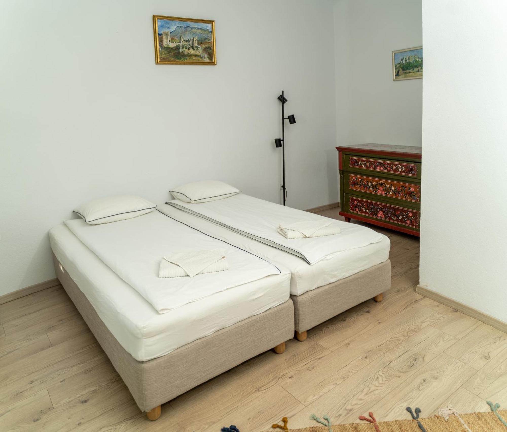 לינה וארוחת בוקר רימטאה Casa Botar Vendeghaz מראה חיצוני תמונה